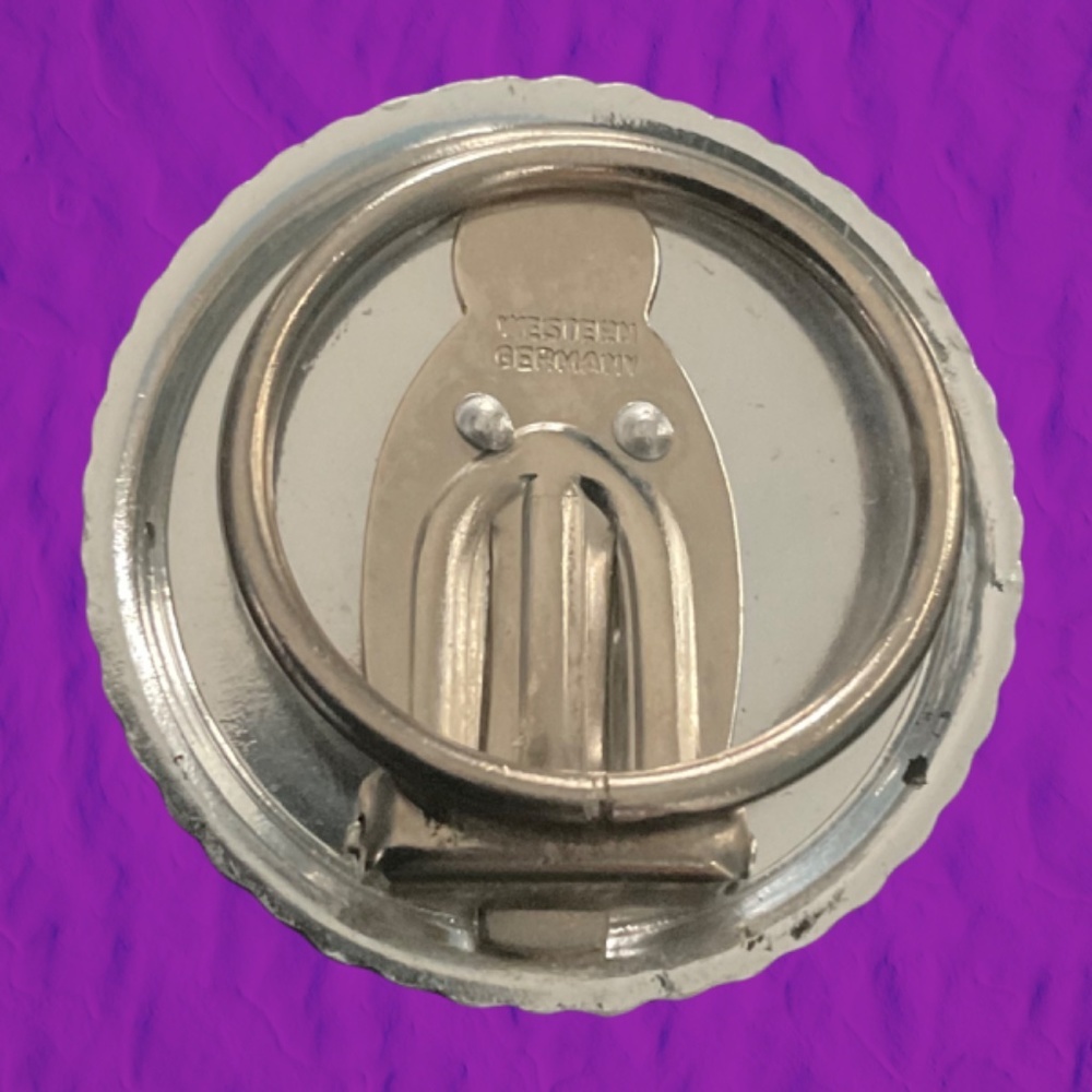 💖 Western Germany Iridescent Floral Scarf Clip 💖 - Picture 2 of 3